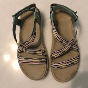 Teva Terra-Float Livia